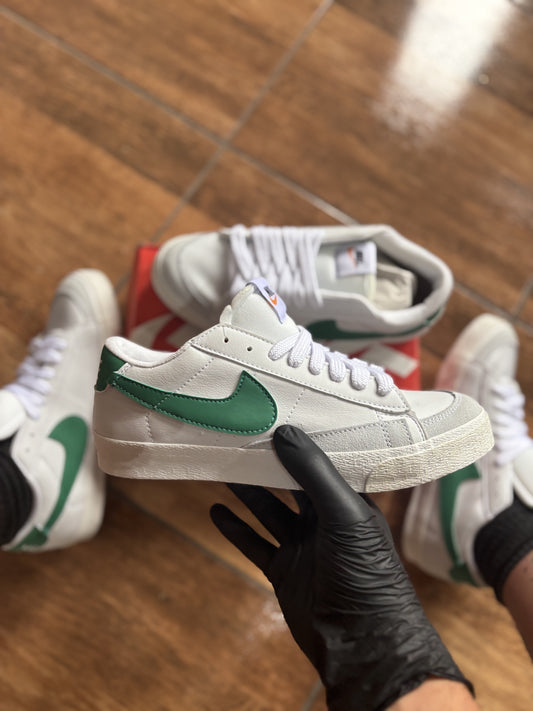 NIKE BLAZER LOW WHITE&GREEN