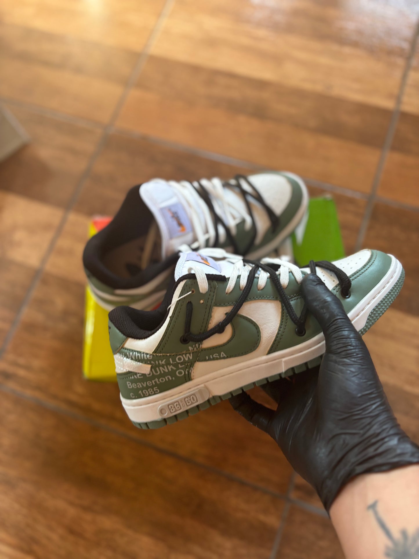 NIKE DUNK LOW GREEN